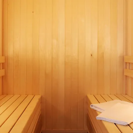 Wellness Letokruhy בקתה Jeseník